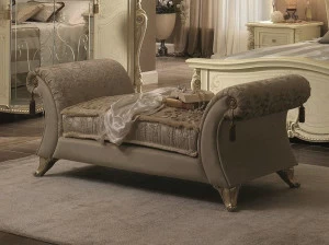 Arredoclassic Мягкая бархатная скамейка Tiziano