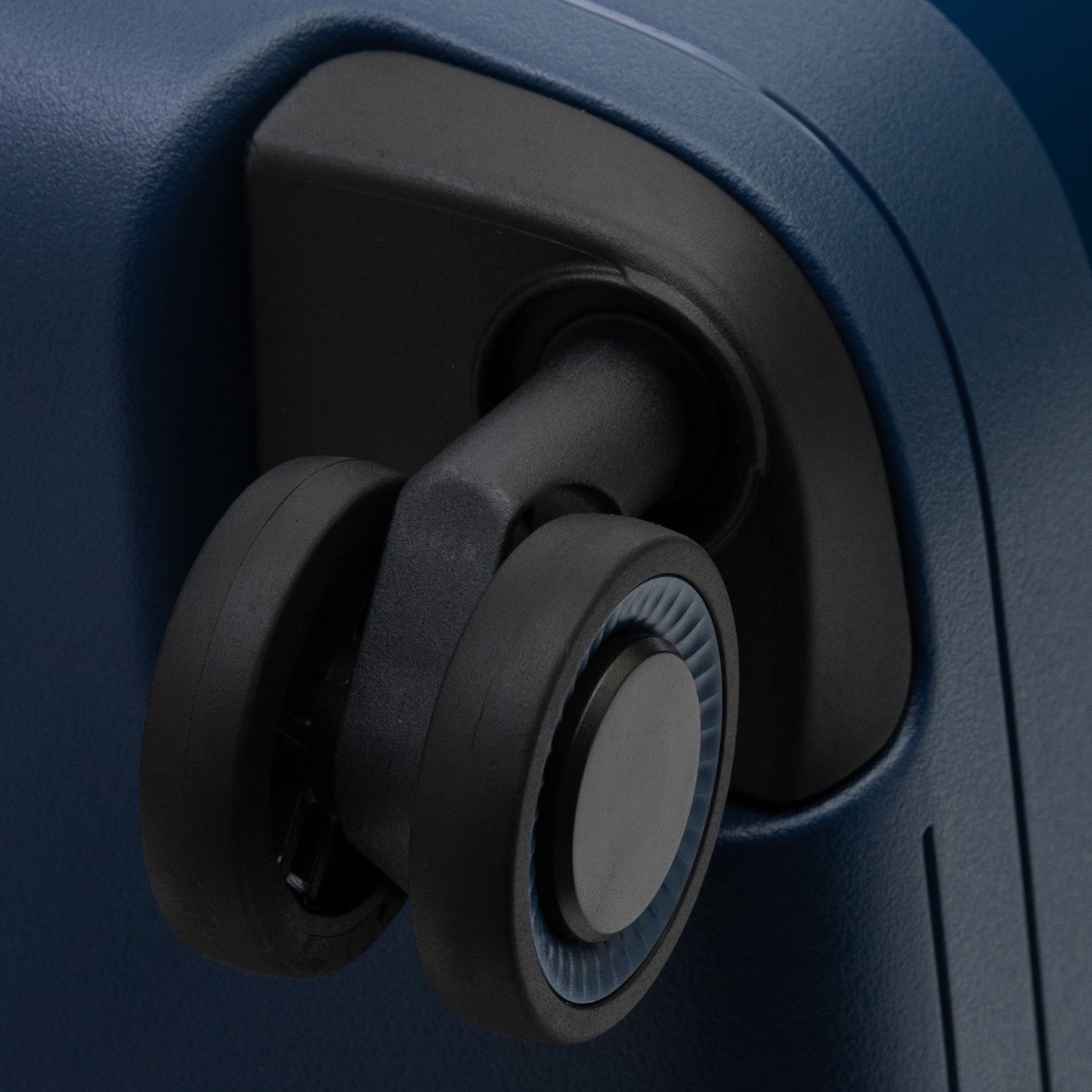 74949-20 Чемодан 74949 Trolley L Travelite Motion - Вид №4