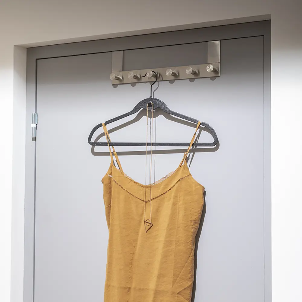 Плечики для одежды KONSENSA 45 см пластик цвет черный 4 шт Плечики пластиковые STLM-2203719 - Вид №4