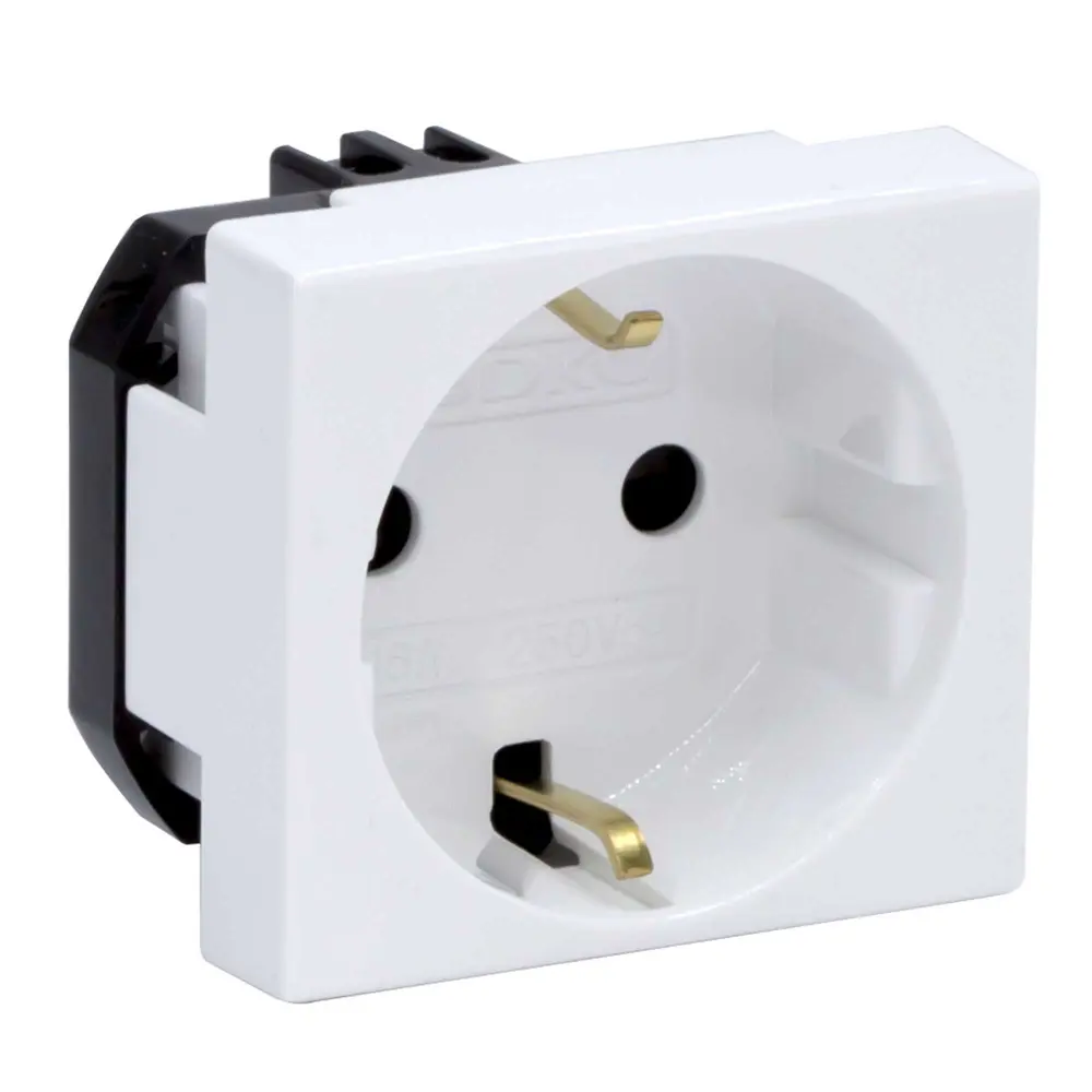 Розетка встраиваемая DKC Viva с заземлением со шторками цвет белый STLM-2101145