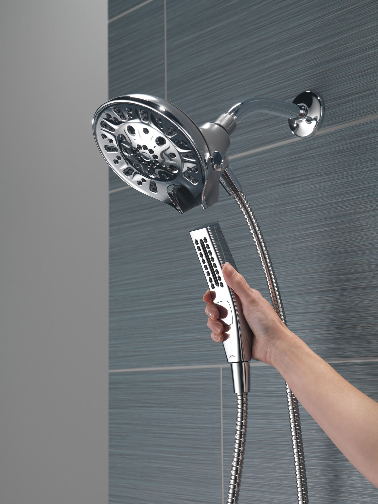 75505 H2Okinetic® In2ition® Душ два в одном с 5 настройками Delta Faucet Delta Хром - Вид №5