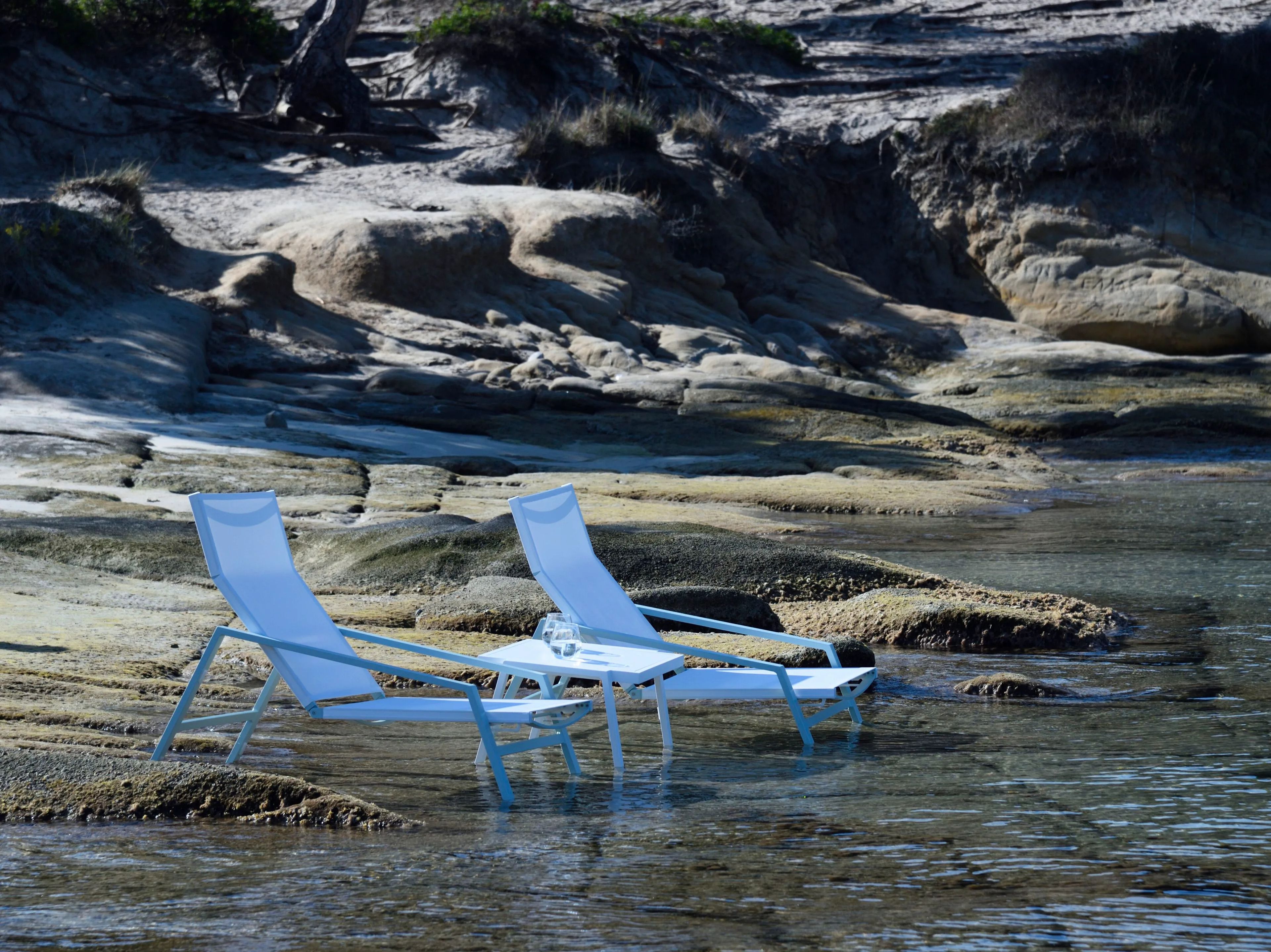 Алюминиевый шезлонг с подлокотниками 10Deka Pulvis ARCH-00111442 - Вид №1