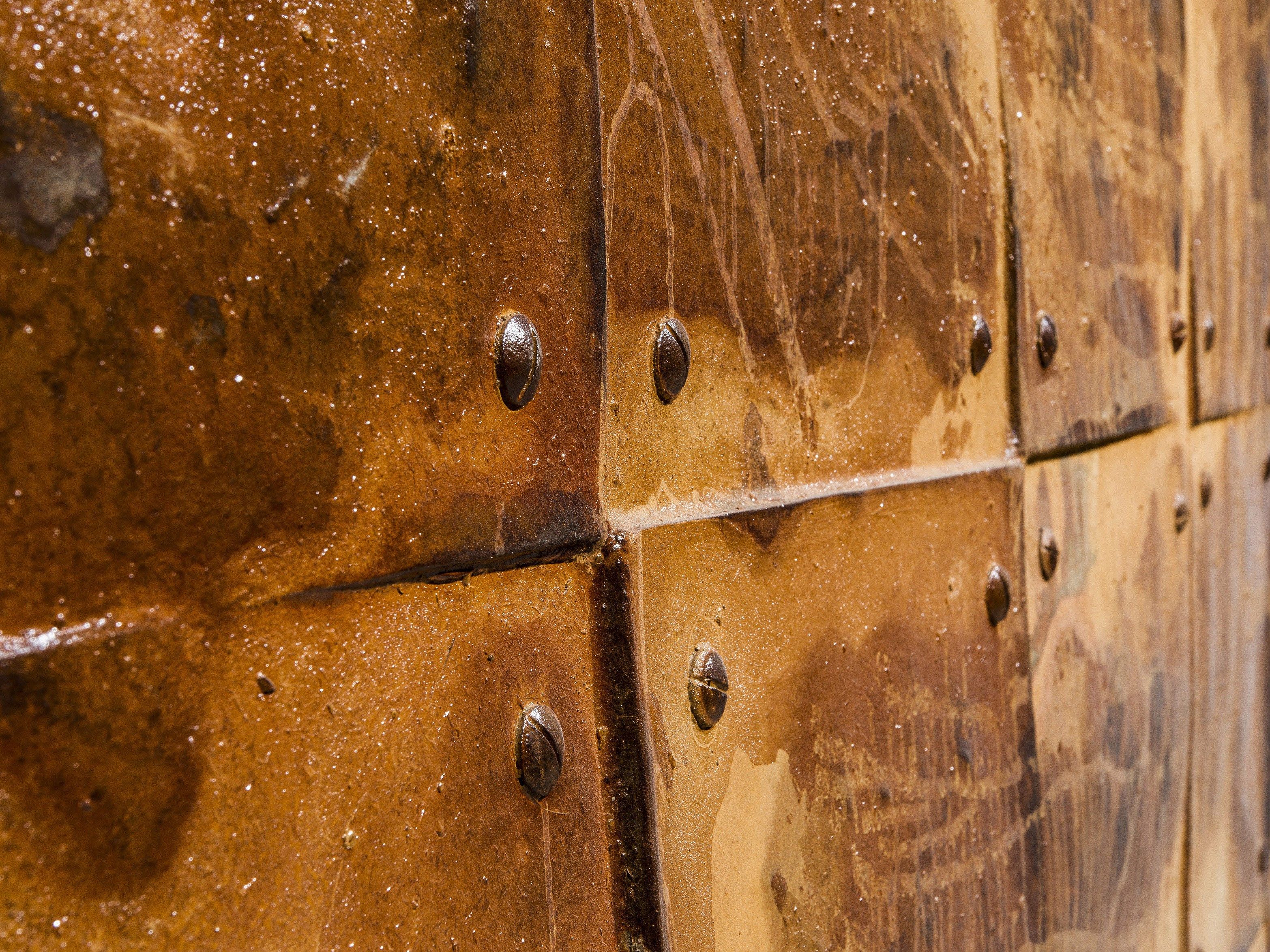 Панель с трехмерными эффектами из стекловолокна для внутреннего / наружного металлического эффекта Artstone Panel Systems TORNILLO OXIDO ARCH-00089056