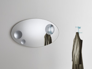 Овальное зеркало из хрусталя