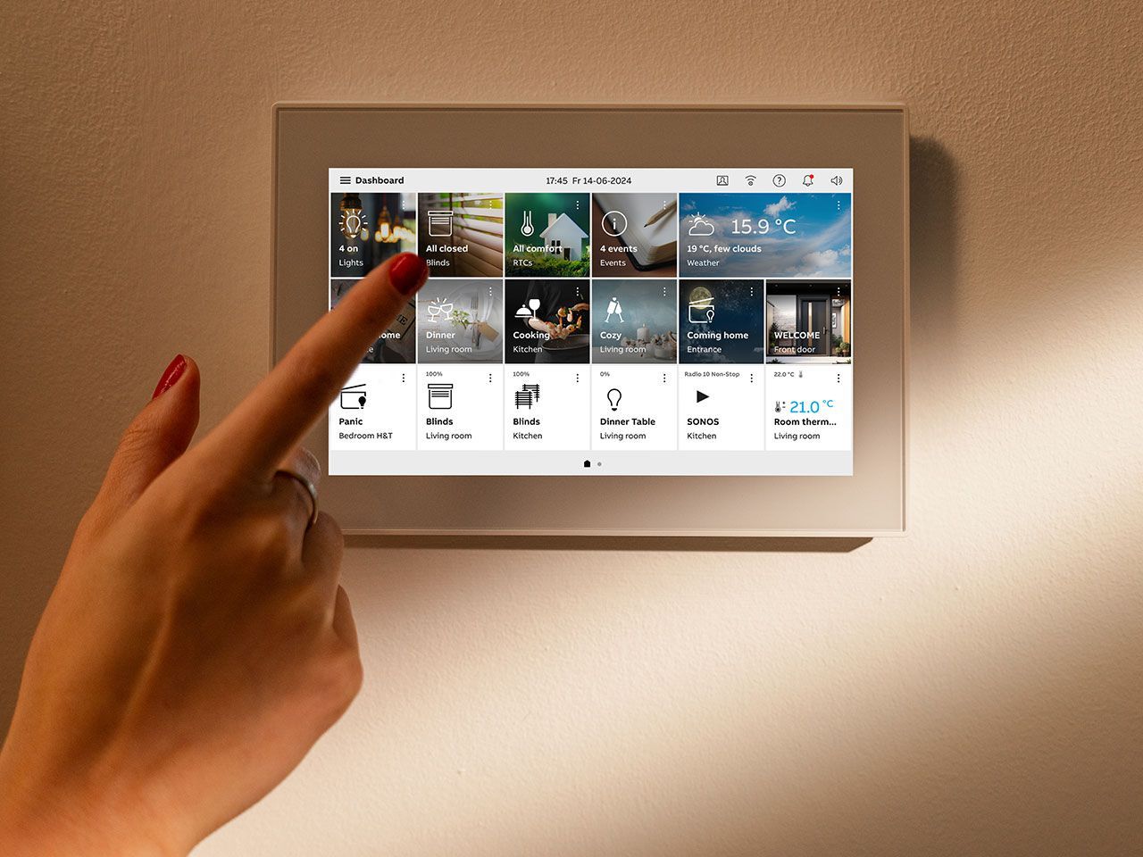 Интерфейс для систем домашней автоматизации ABB ONETOUCH ARCH-00118728