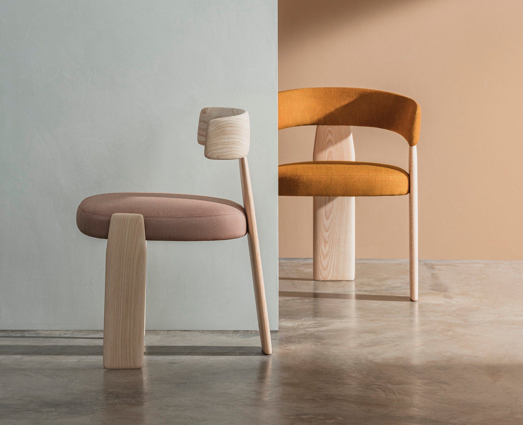 Стул из ясеня с мягким сиденьем Andreu World Oru ARCH-00105468 - Вид №4