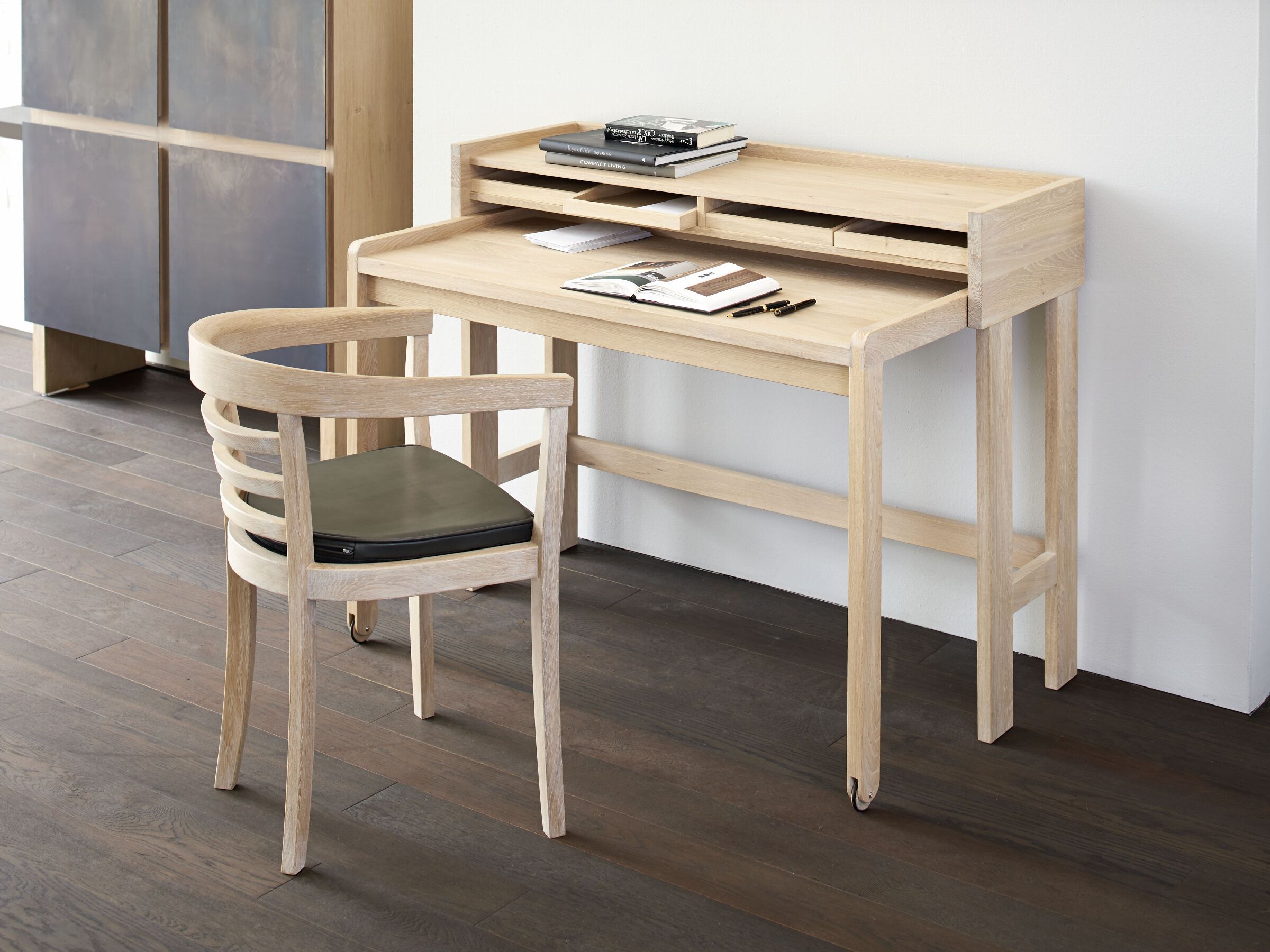 Деревянный письменный стол с ящиками LAMBERT MODESTO ARCH-00076549 - Вид №4