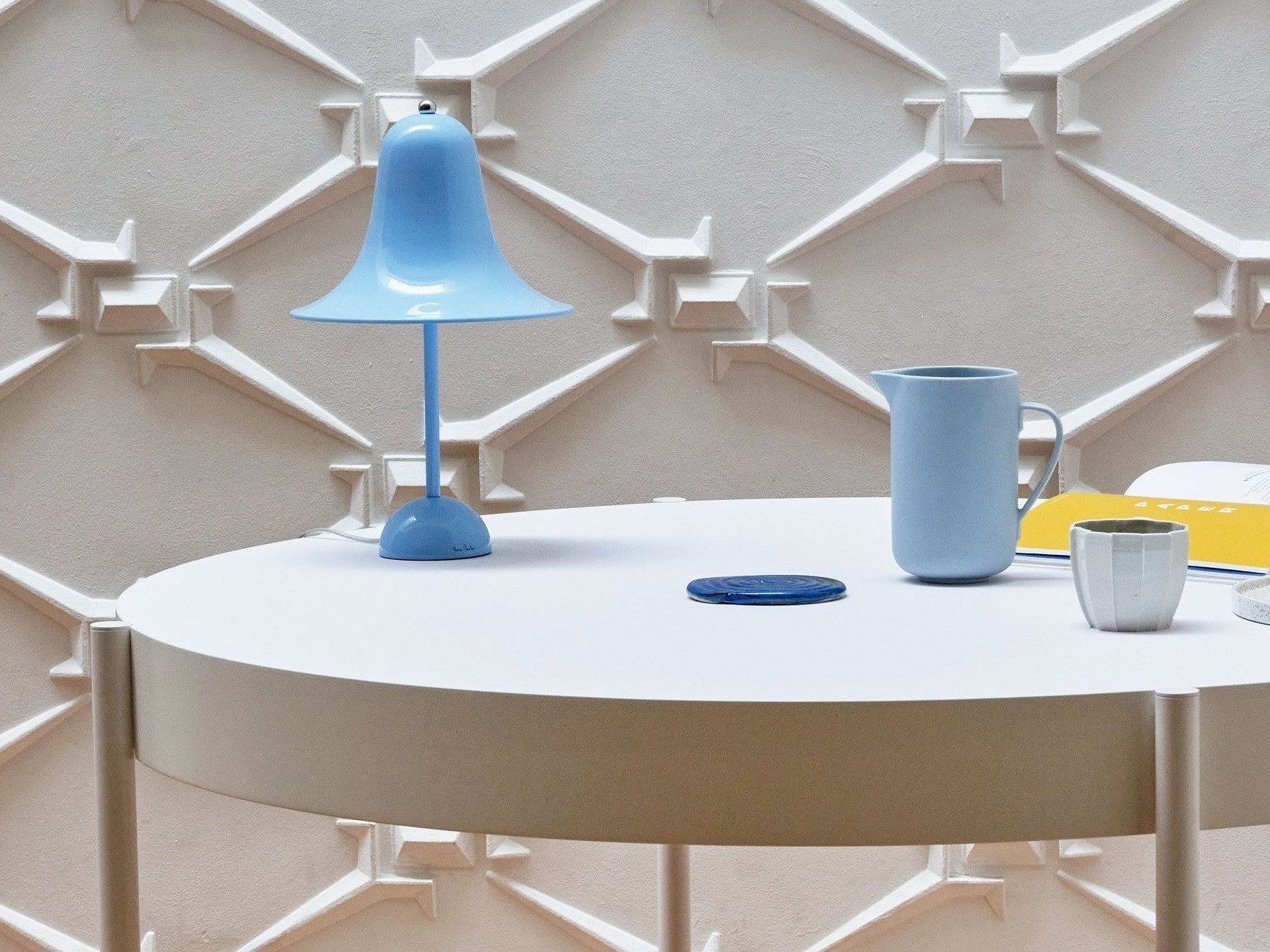 Металлическая настольная лампа VERPAN Pantop ARCH-00010958