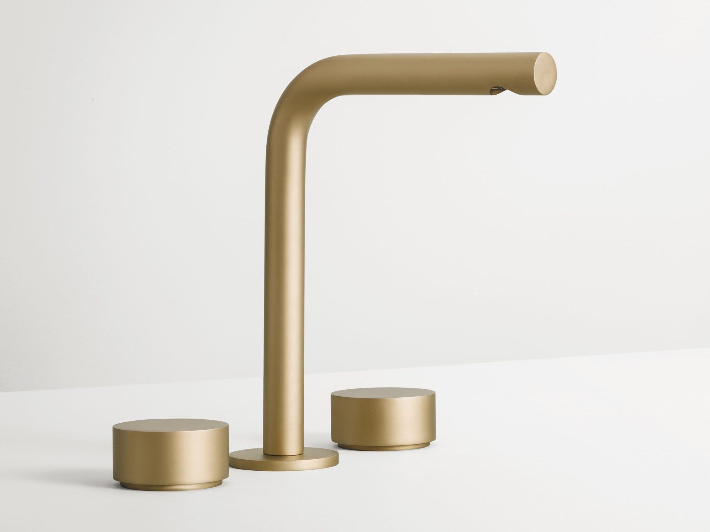 Смеситель для раковины с 3 отверстиями ABOUTWATER AF/21 ARCH-00132348 - Вид №4