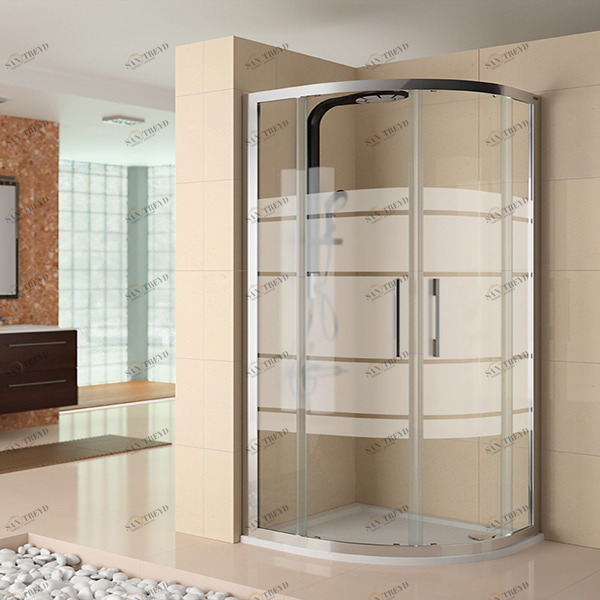 ДУШЕВОЙ УГОЛОК ЧЕТВЕРТЬ КРУГА CLEAR 75Х75 СМ SALGAR Душевые ограждения CLEAR 16712