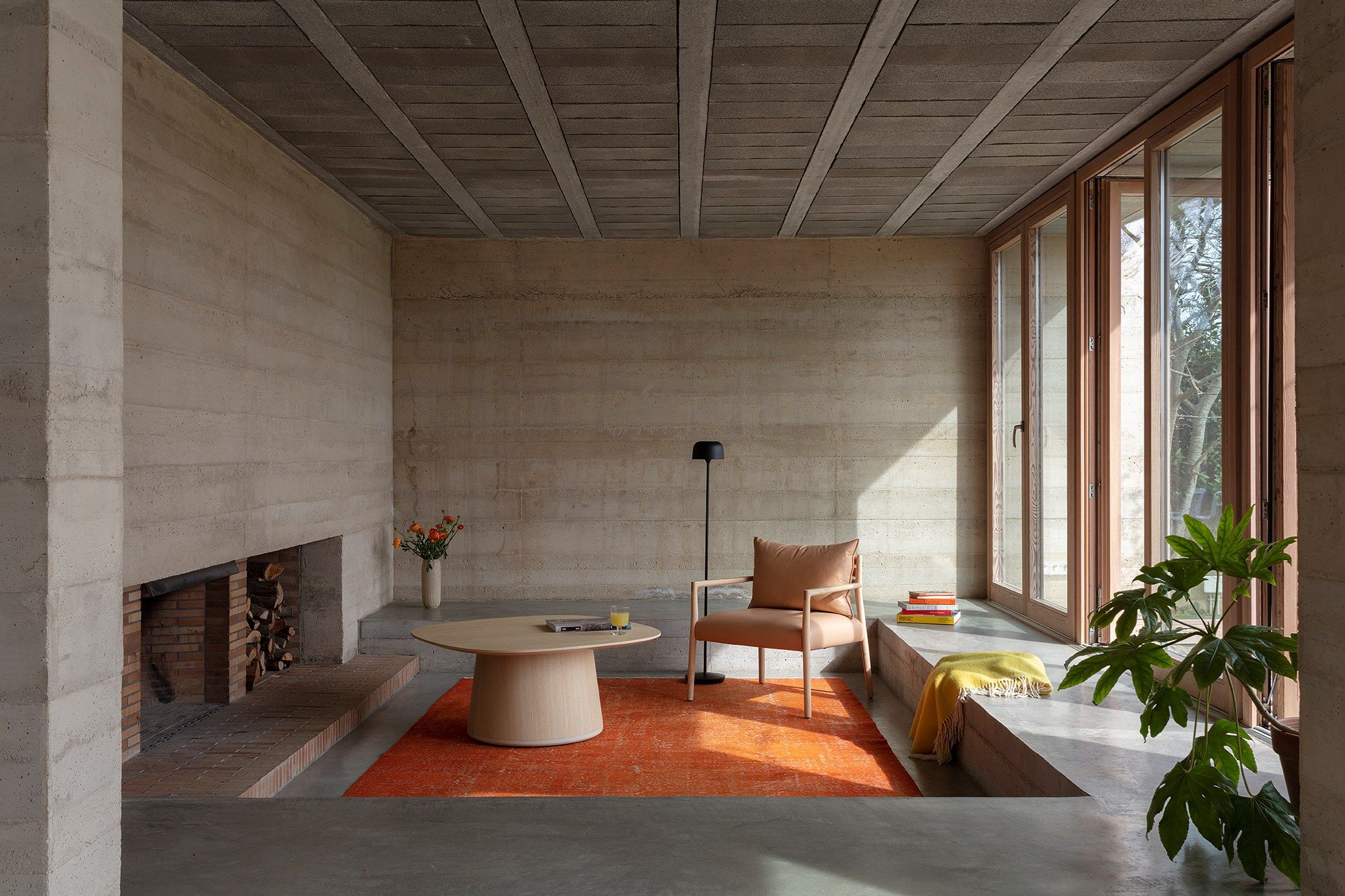 Деревянный квадратный журнальный столик Vergés Conic ARCH-00149827 - Вид №1