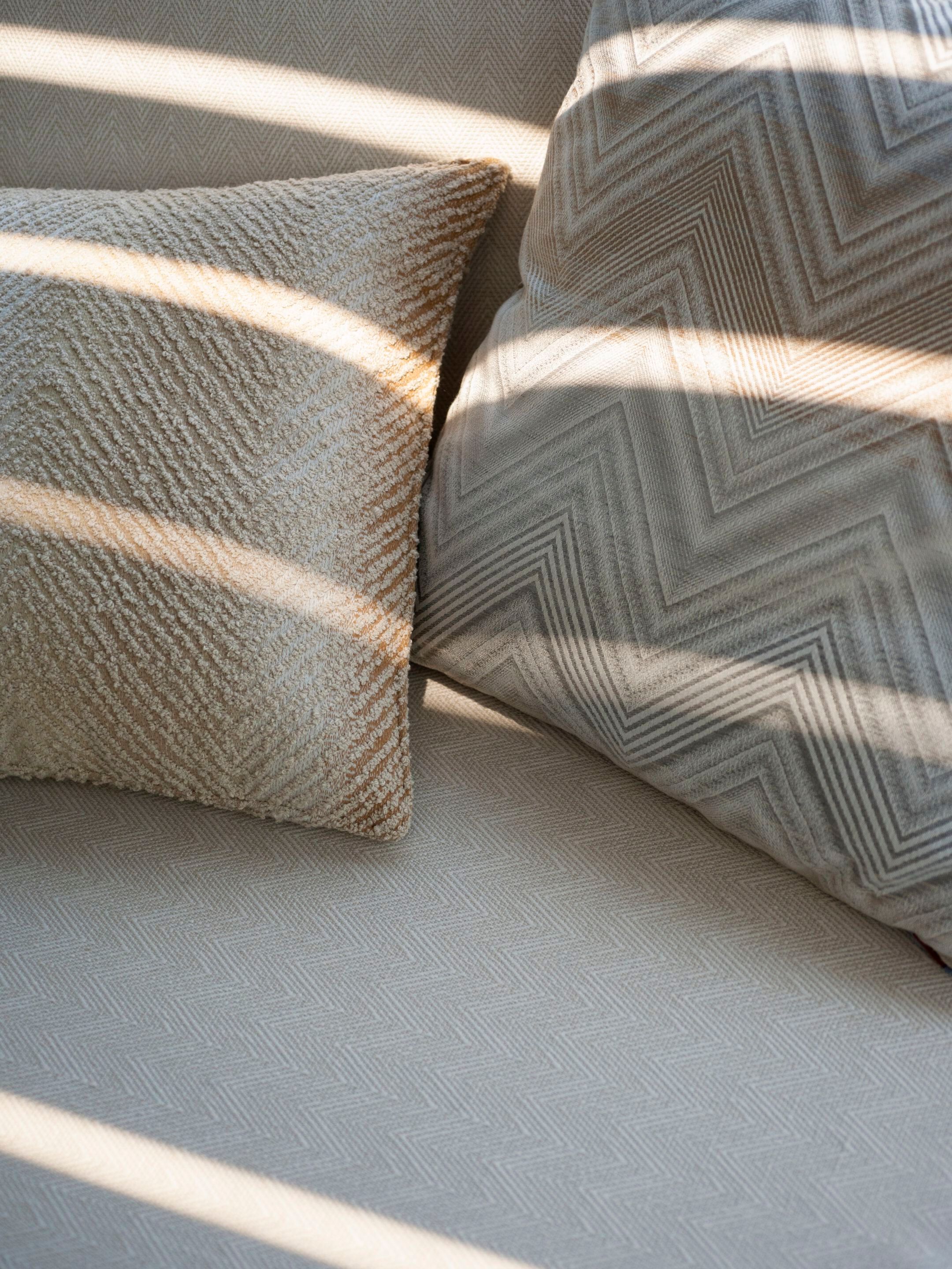 3-местный тканевый садовый диван RODA ARCH-00065227 - Вид №9