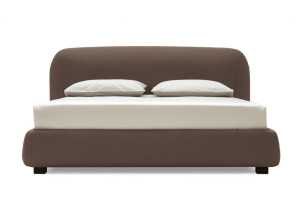 Двуспальная мягкая кровать