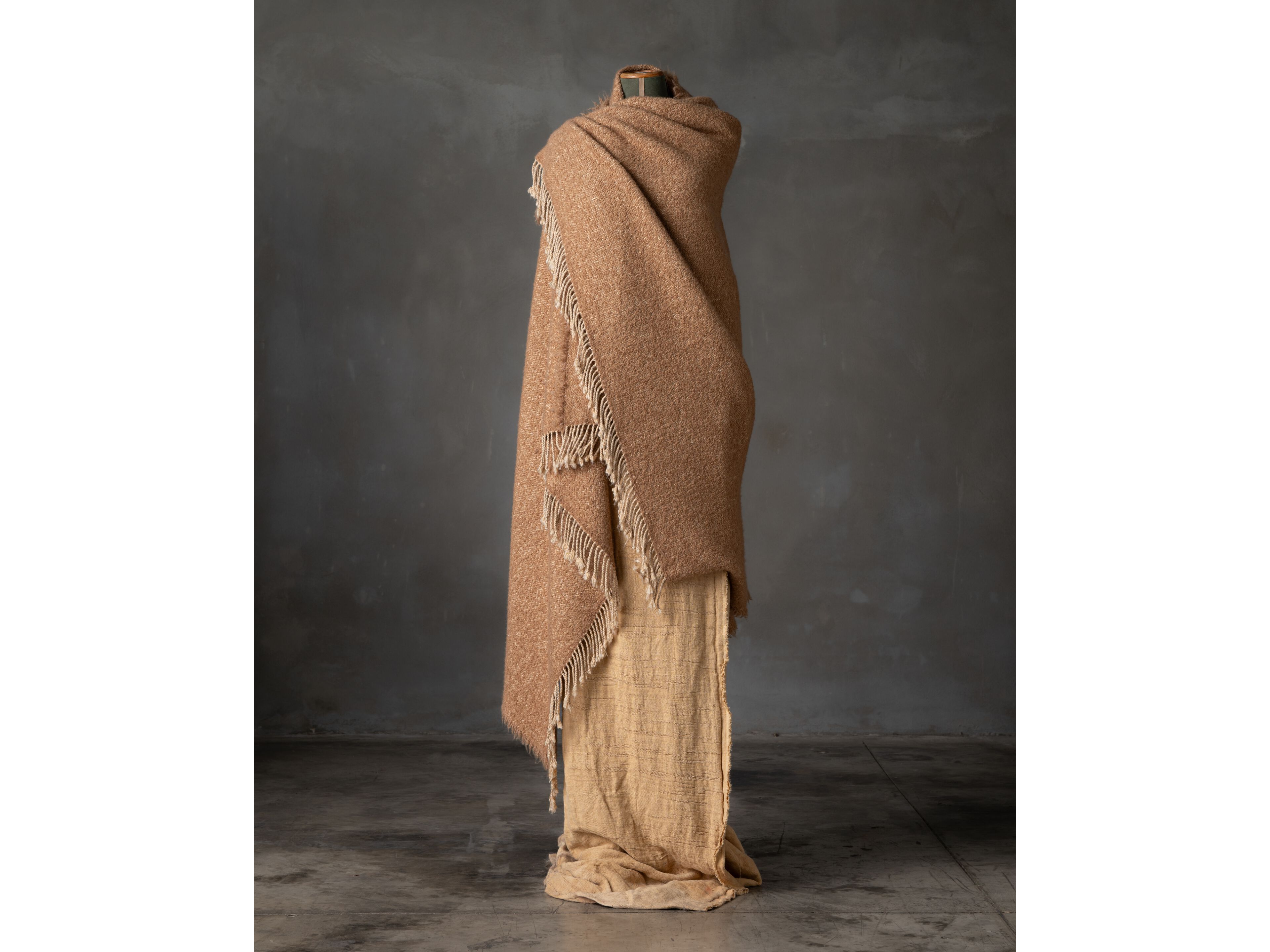 Шелковый и верблюжий плед The House of Lyria PAIPOTE.D1 ARCH-00138618 - Вид №1