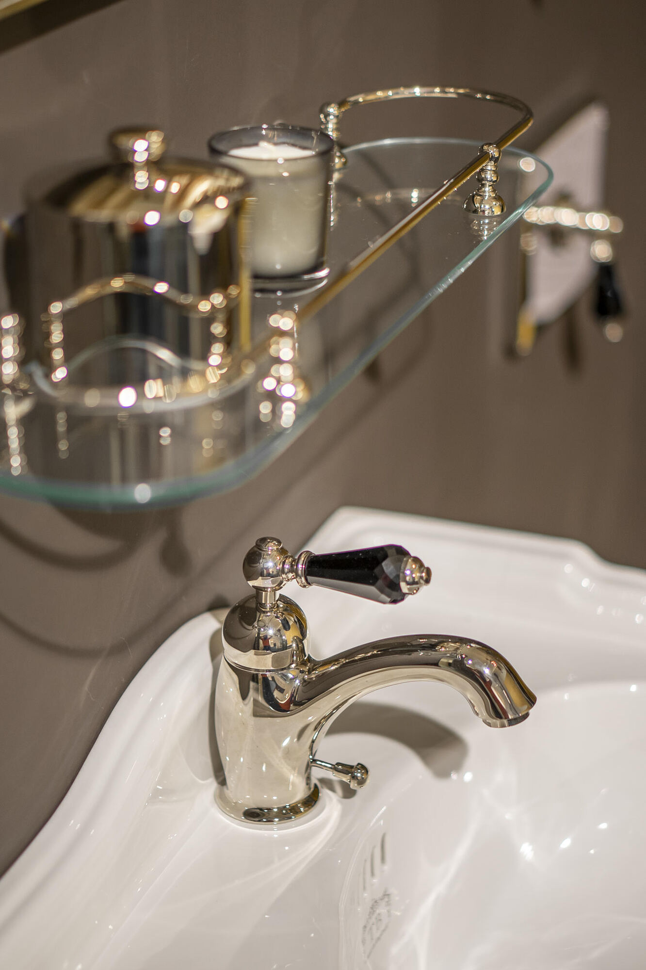 Traditional bathrooms Полка Kingston Gallery Tb6365.ag  - Вид №3