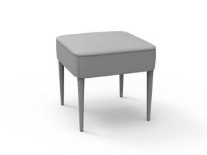 Низкий мягкий стул