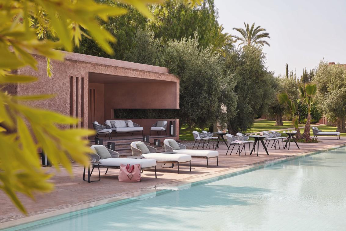 MNST22 Шезлонг лава бронза Manutti Radius - Вид №11