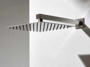 Квадратная душевая головка из нержавеющей стали с кронштейном