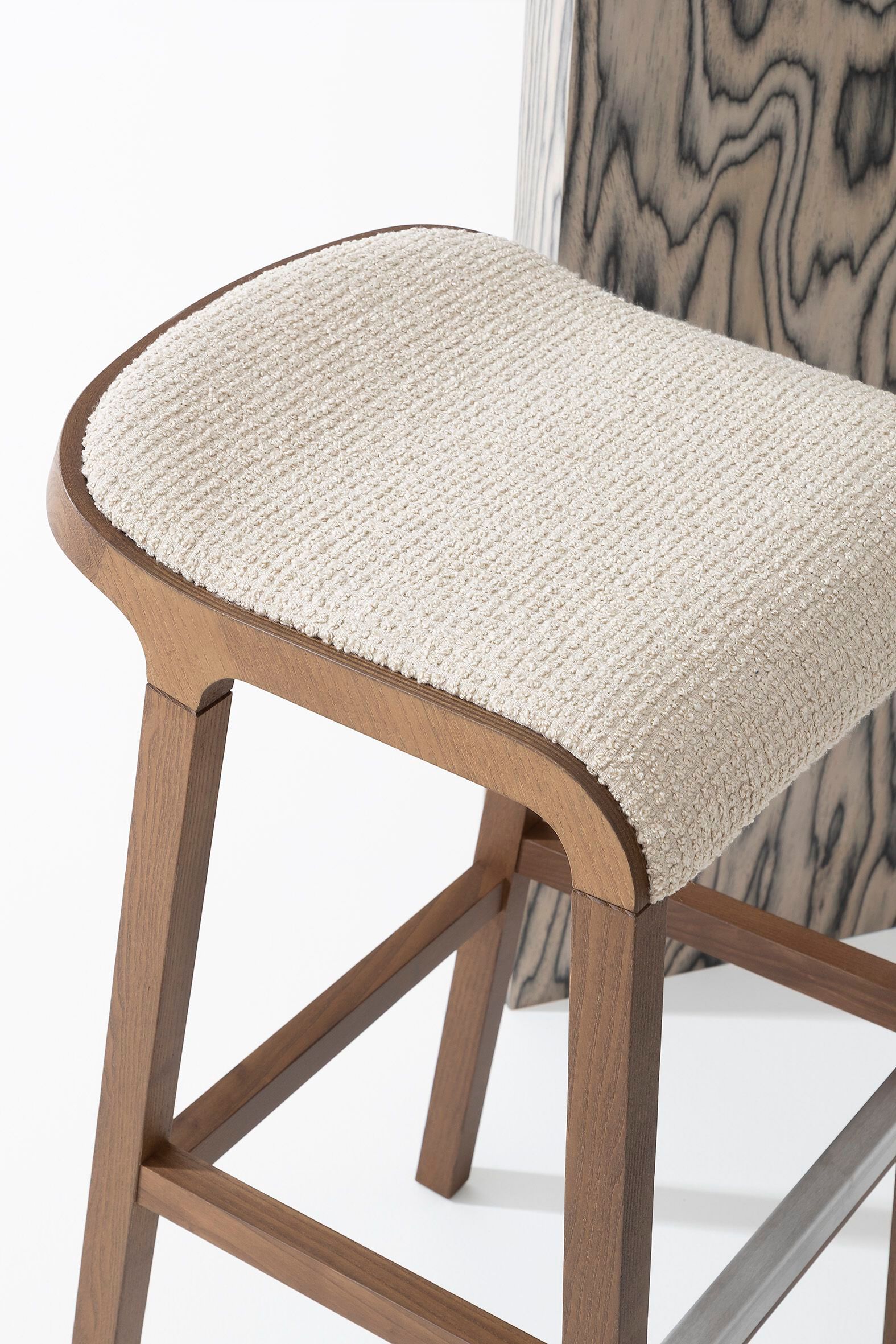 Высокий стул из ясеня с подставкой для ног с мягким сиденьем Billiani Layer ARCH-00147215 - Вид №5