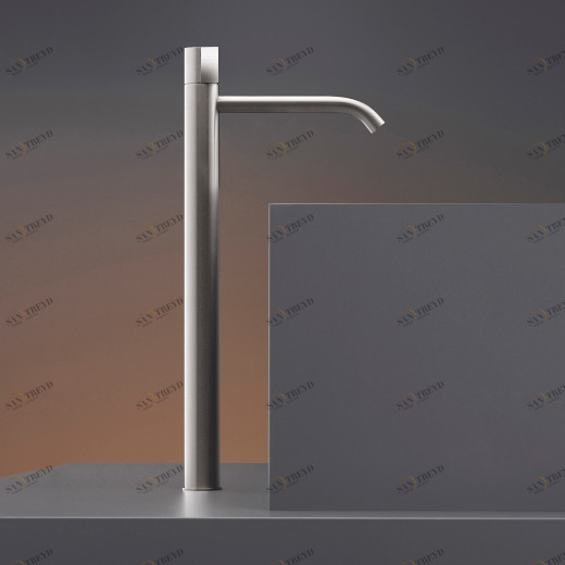 бортик смесителя для столешницы бассейна Н. 535 мм  DET07 CEADESIGN 