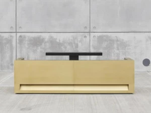 Isomi Модульная стойка администратора из латуни Blok