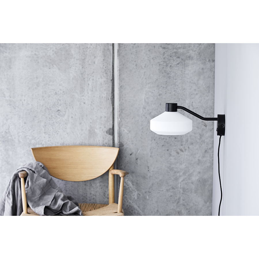 118474 Лампа настенная mayor, 31х14 см, белый плафон, черный матовый каркас Frandsen  - Вид №1