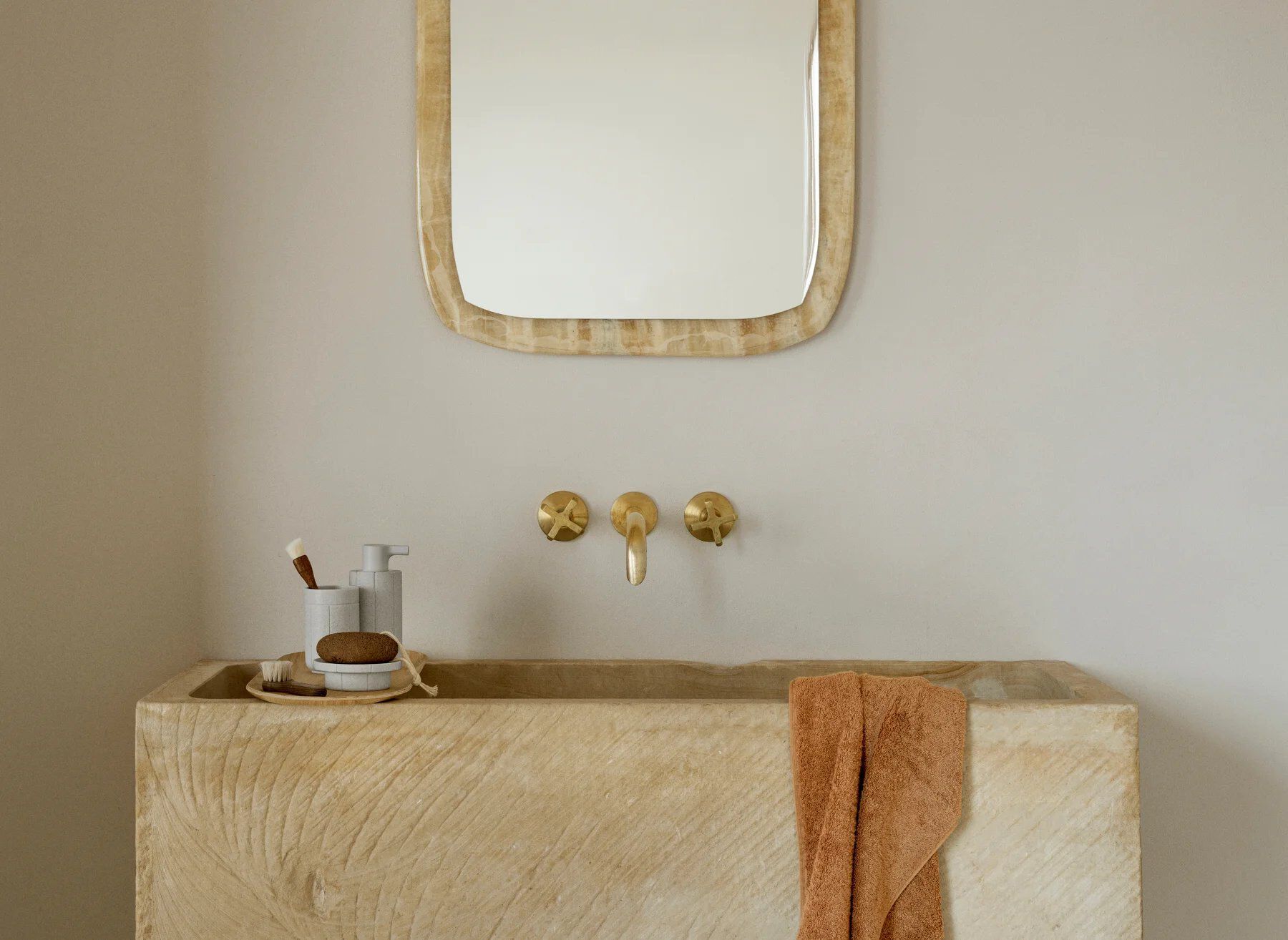 Дозатор мыла из полирезина blomus Kua ARCH-00040382 - Вид №3