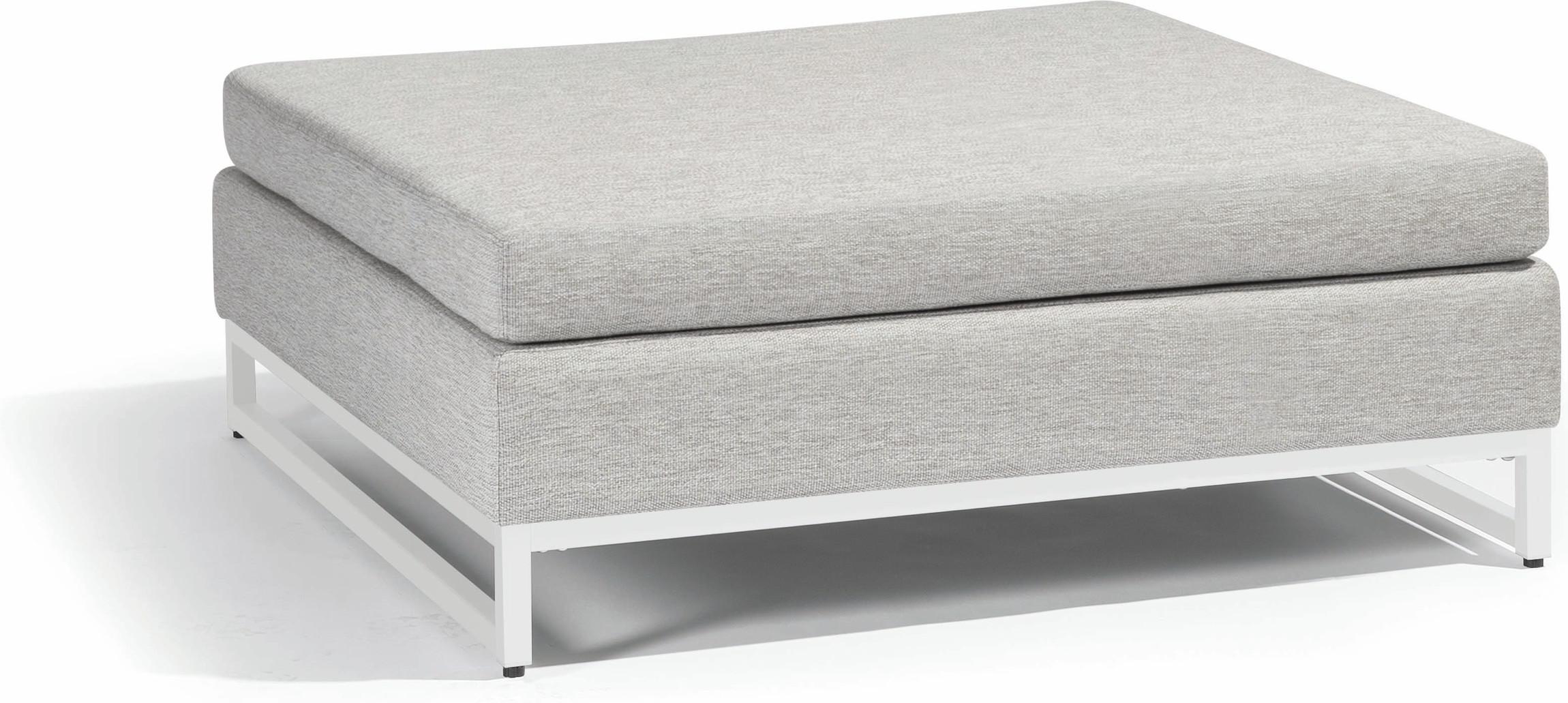 MNST51 Табурет для ног средний белый lotus smokey Manutti Zendo