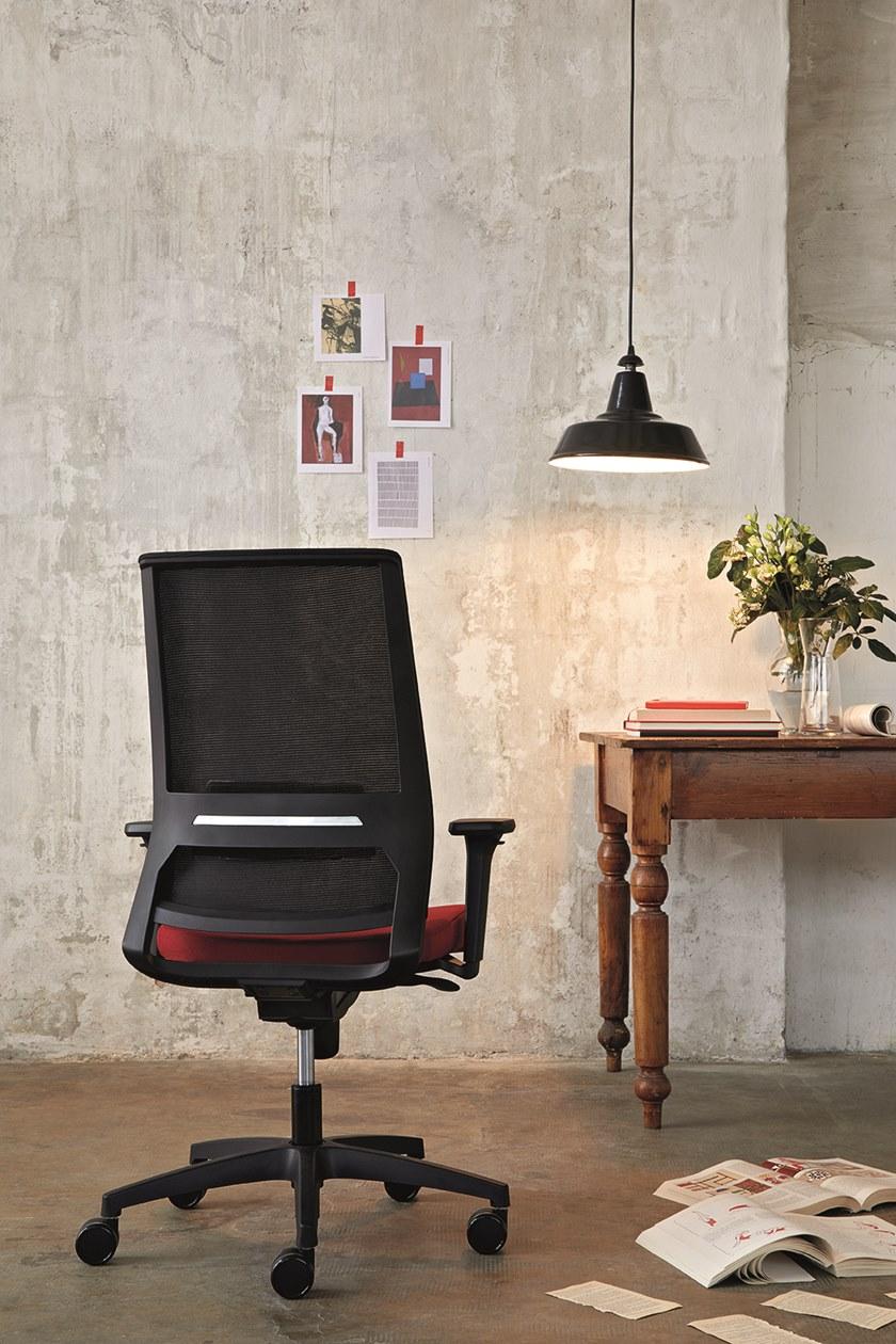 Linea Fabbrica Офисное кресло с 5 спицами на колесиках Logica sun-id-1407534 - Вид №4