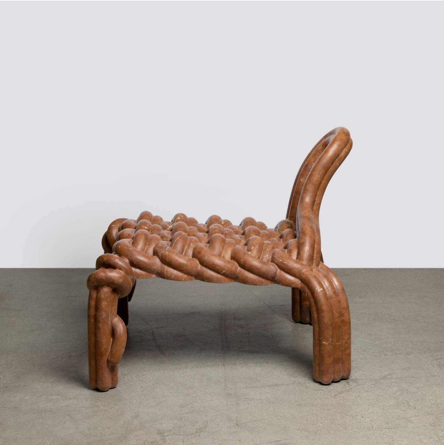 Мраморное кресло Kelly Wearstler Nudo ARCH-00021538