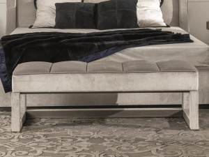 Бархатная мягкая скамейка