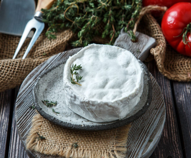 5378 Сыр козий "Камамбер" Вкусляндия  - Вид №1