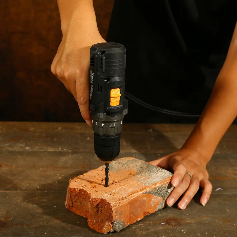 Дрель-шуруповерт аккумуляторная Deko GCD12DU3 12 В Li-ion 2x3 Ач набор сверл и бит STLM-2160884 - Вид №12