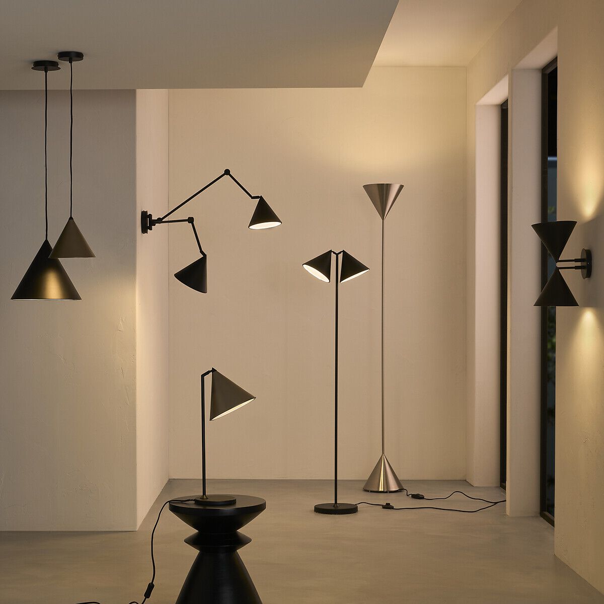 Металлический светодиодный подвесной светильник AMPM Moke ARCH-00048185 - Вид №4