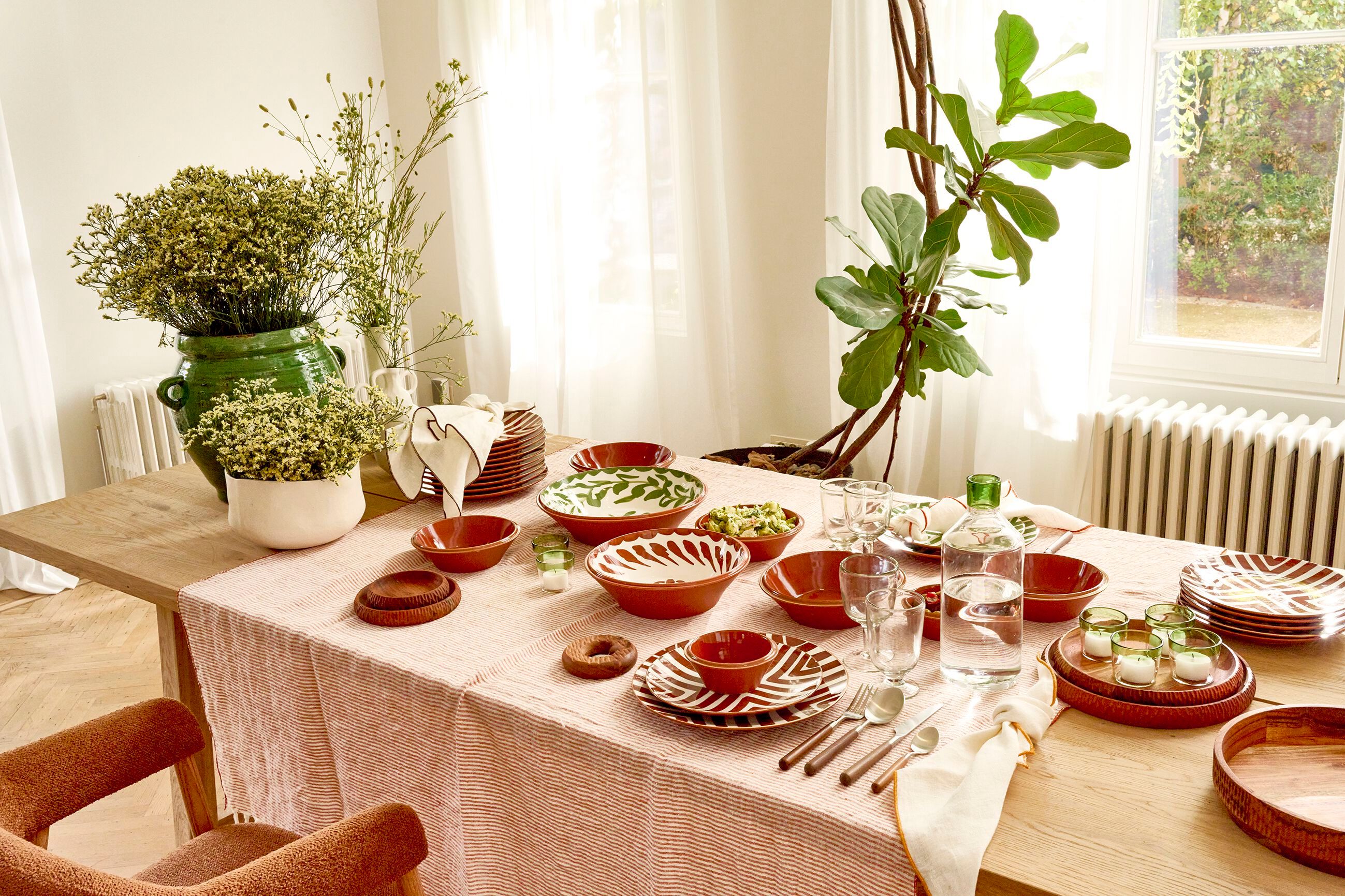 Круглая фарфоровая десертная тарелка POMAX Amuse ARCH-00052103 - Вид №4