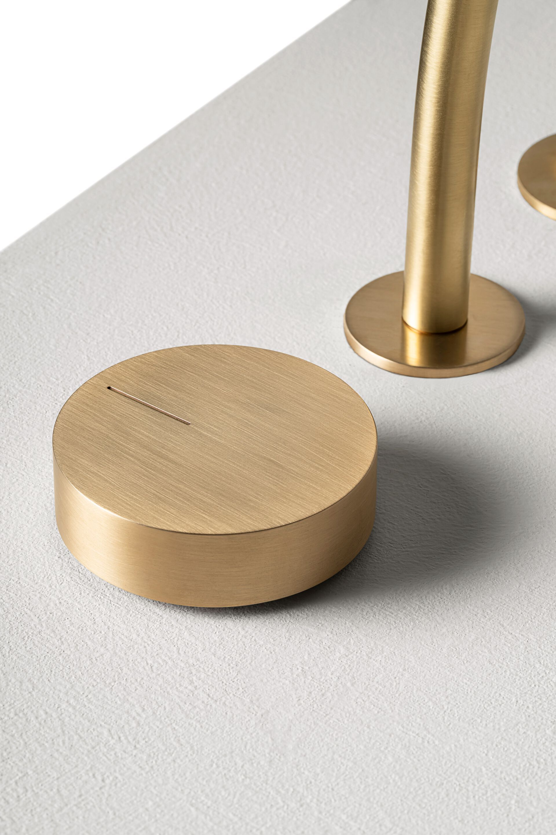 Смеситель для раковины с 3 отверстиями QD Magistro Lab Eternal ARCH-00006716 - Вид №2