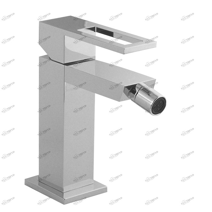 Смеситель для биде, однорычажный, 3/8 дюйма. Керамический картридж Ø25 мм. Длина шлангов 405 мм. Со съемным сливным набором 1 1/4 ”. Аэратор «Плюс». Расход 8 л / мин. при 3 барах.  Irta NOKEN 100038720  CHROME