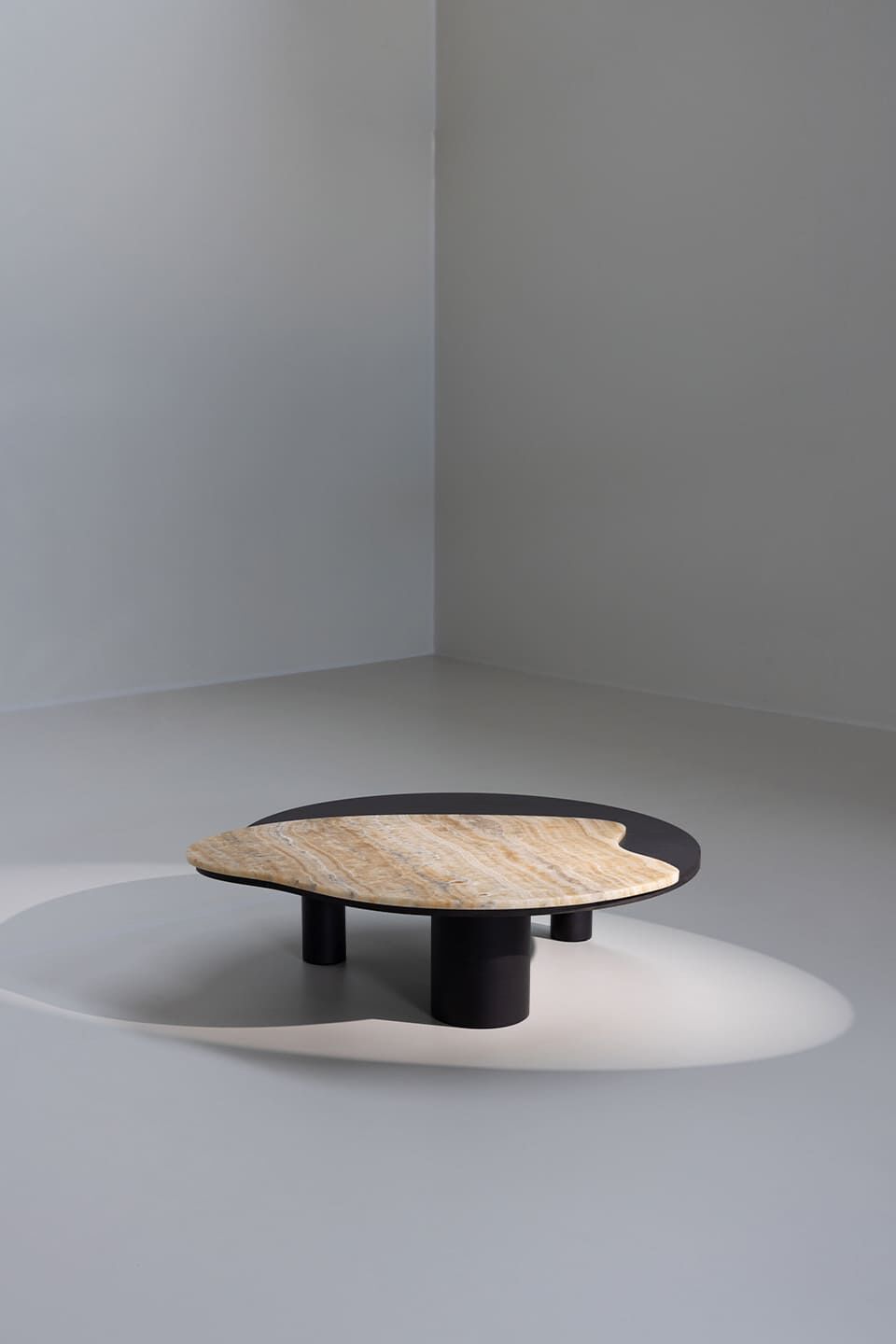 Низкий журнальный столик из дуба и оникса Shadow Greenapple Bordeira ARCH-00111828 - Вид №9