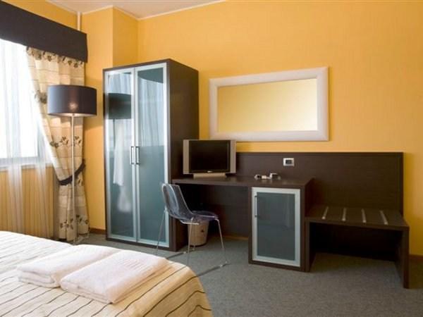 Mobilspazio Гостиничный номер в современном стиле Zeus sun-id-1414068 - Вид №2