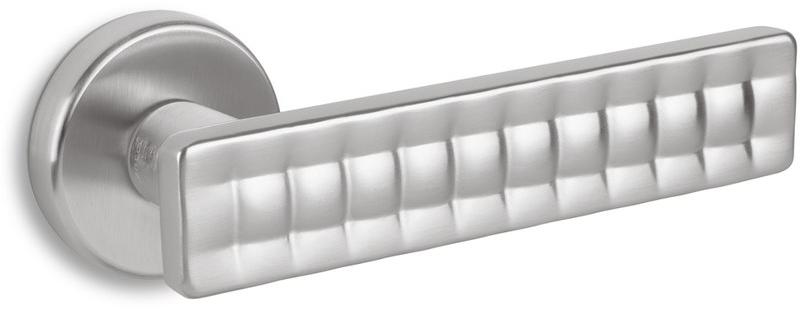 Ento Ручка из латуни на розетке Mabelle 6150 - Вид №2