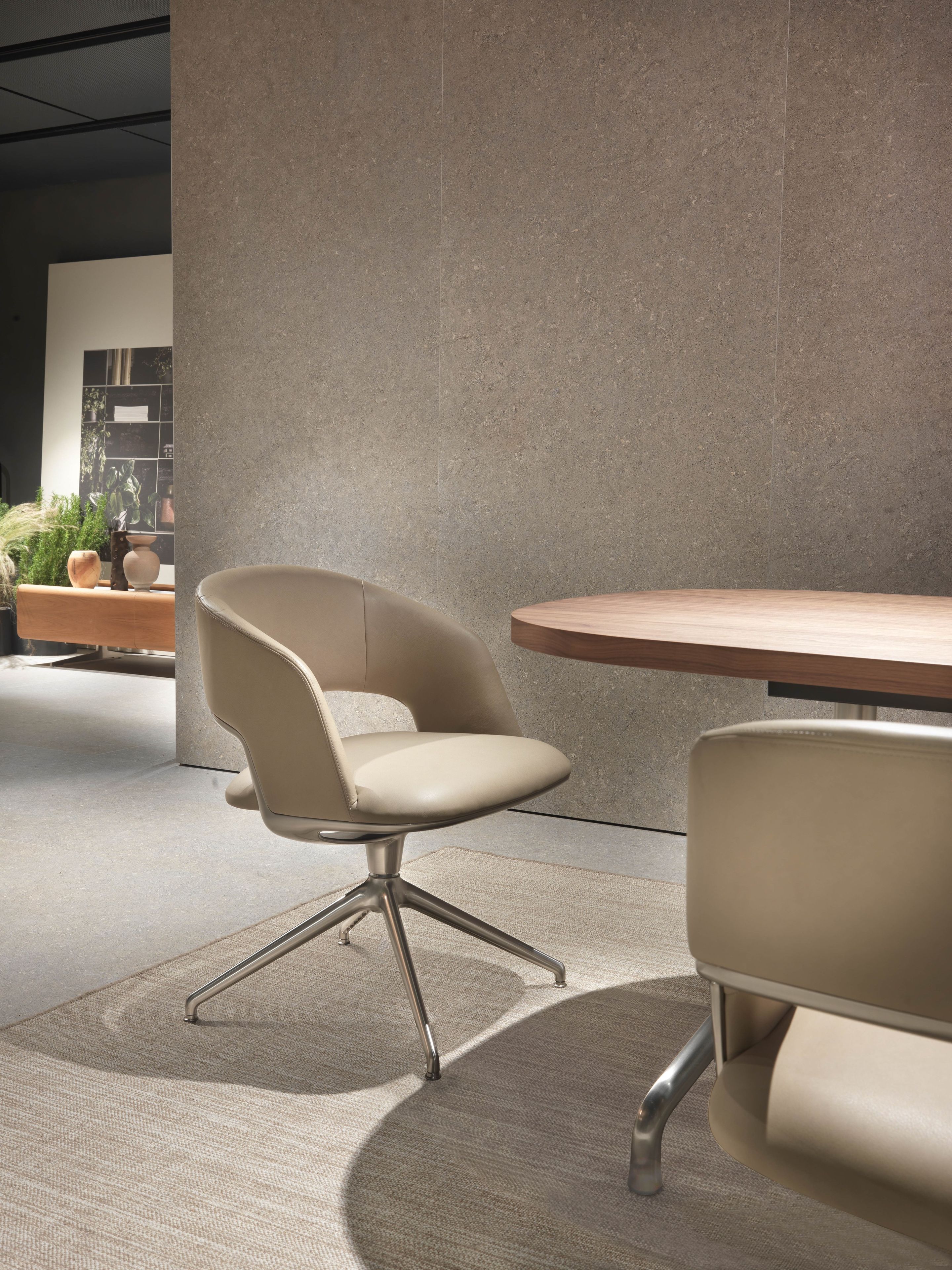 4-спицевое вращающееся рабочее кресло Flexform Alma ARCH-00089272 - Вид №2