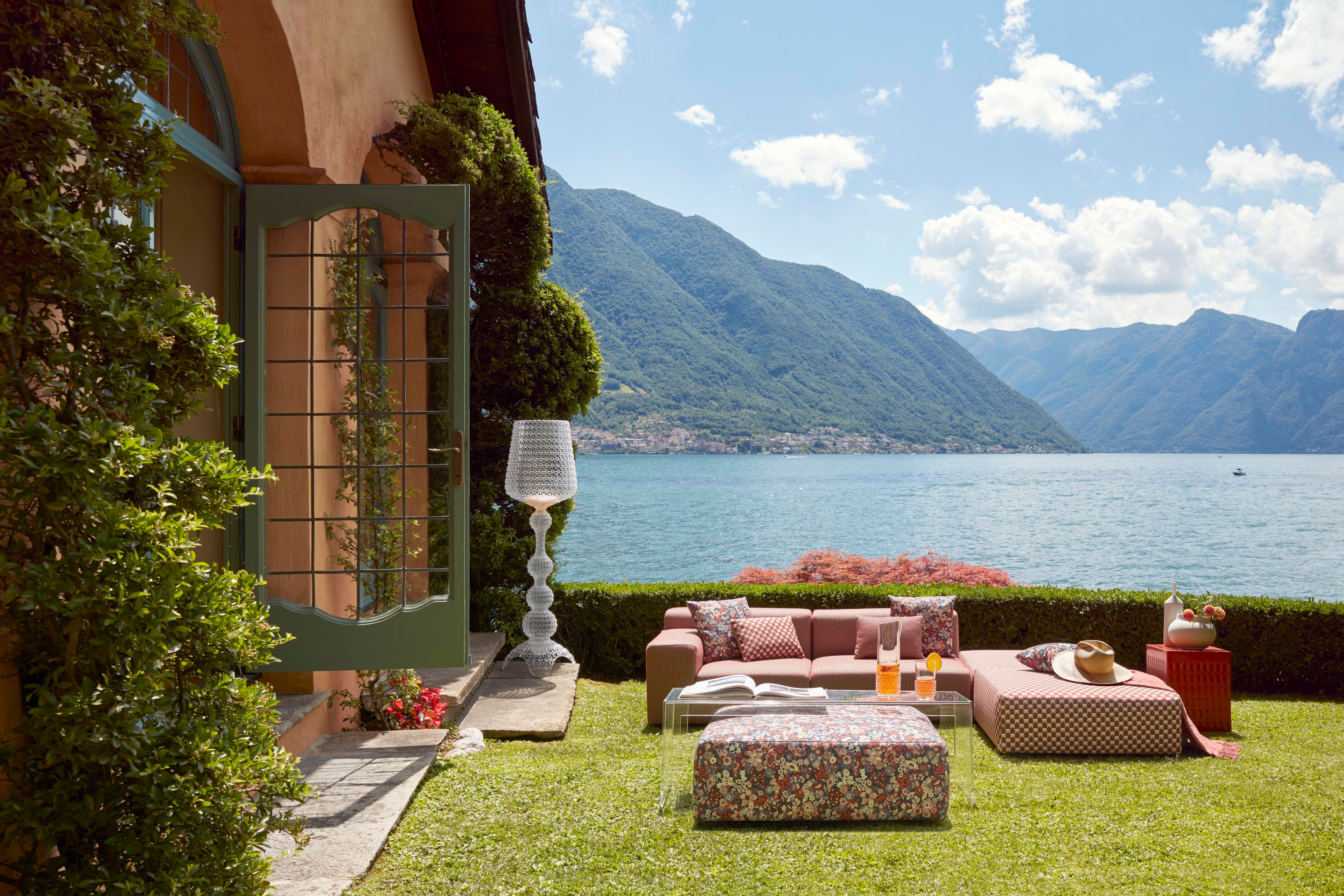 Светодиодный напольный светильник из инженерного пластика с диммером Kartell Кабуки ARCH-00027879 - Вид №30