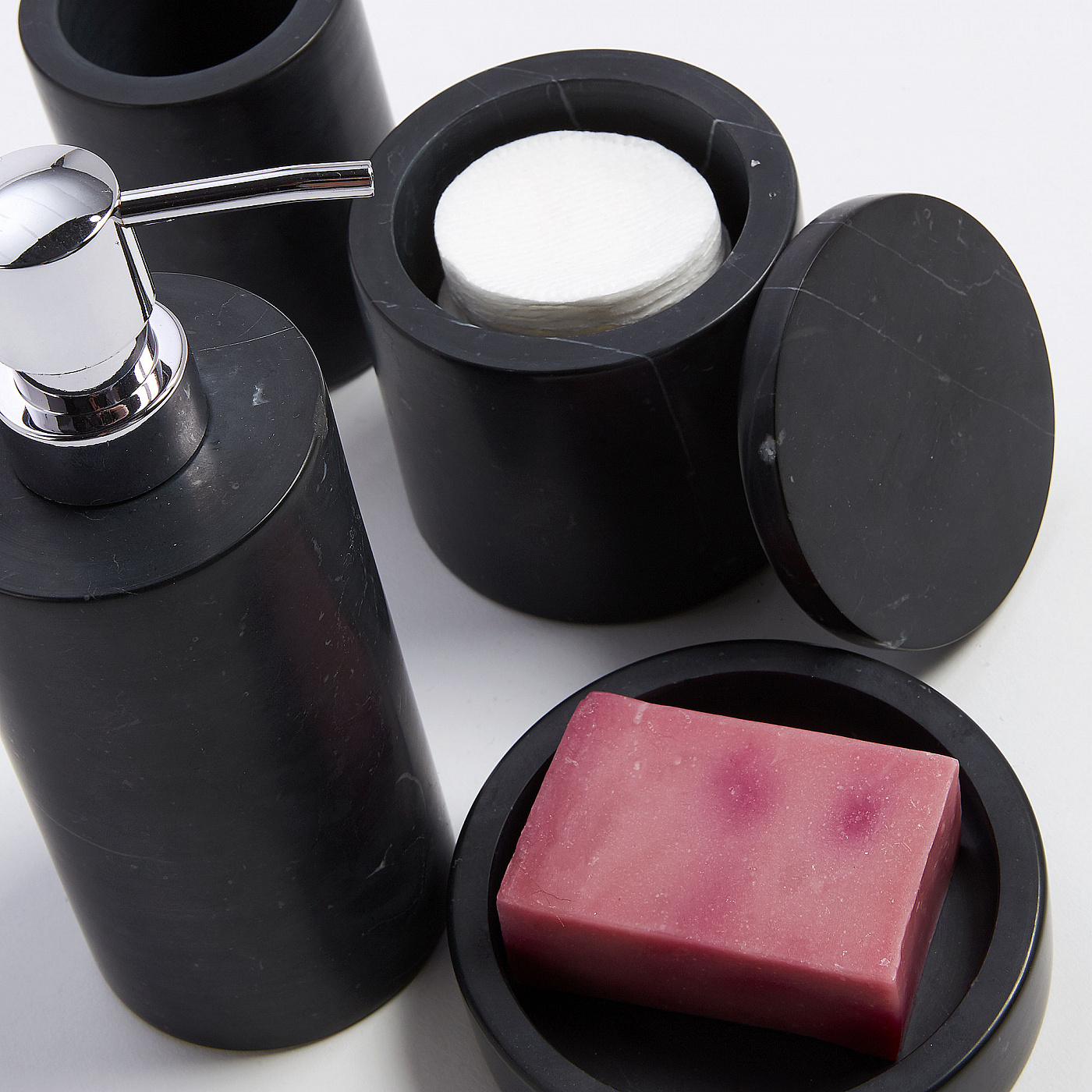 068033 Стакан для ватных дисков Madeleine La Forma Camille - Вид №1