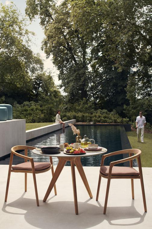 MNST982 Обеденный стол teak ⌀100см Manutti Torsa - Вид №11