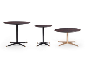 Круглый деревянный журнальный столик