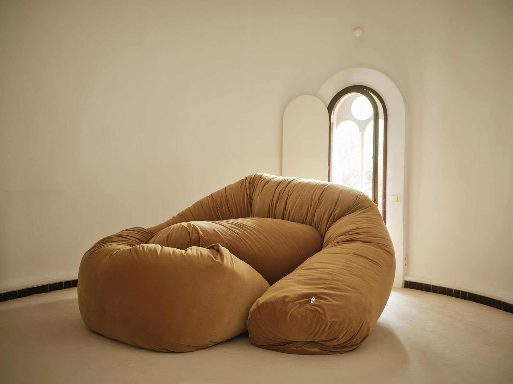 Трансформируемый диван из полиэфирного волокна BD Barcelona SAUSAGE ARCH-00022982 - Вид №12