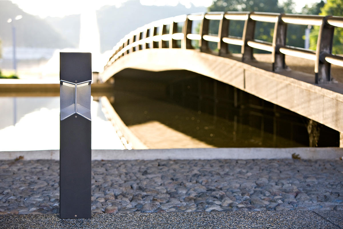 FSRT244 Рыцарский столбик  Forms-surfaces 