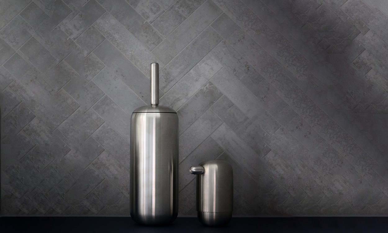 12800802001 Держатель туалетной щетки из галькиd line Bjarke Ingels Group  - Вид №2