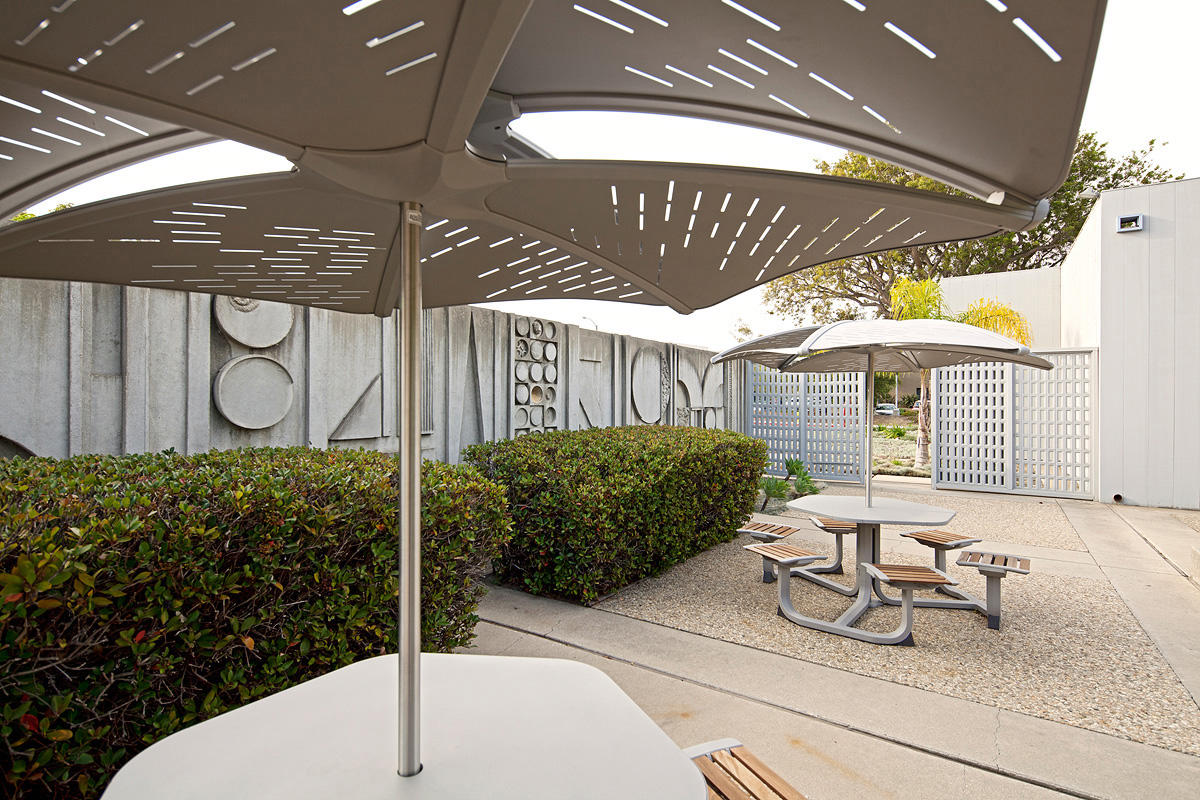 FSRT159 Ансамбль касательного стола  Forms-surfaces  - Вид №9