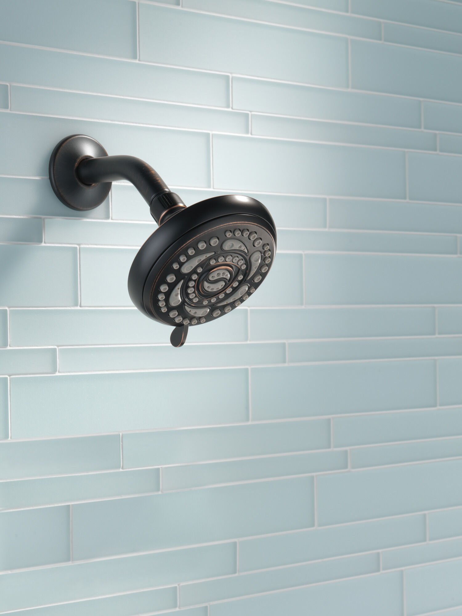 Насадка для душа с 7 настройками Delta Faucet 75784OB - Вид №9